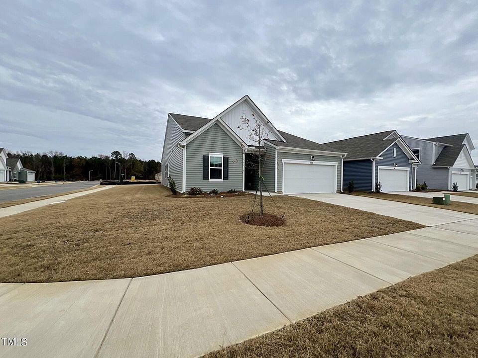 2nd image of 3013 Winding Ridge Dr