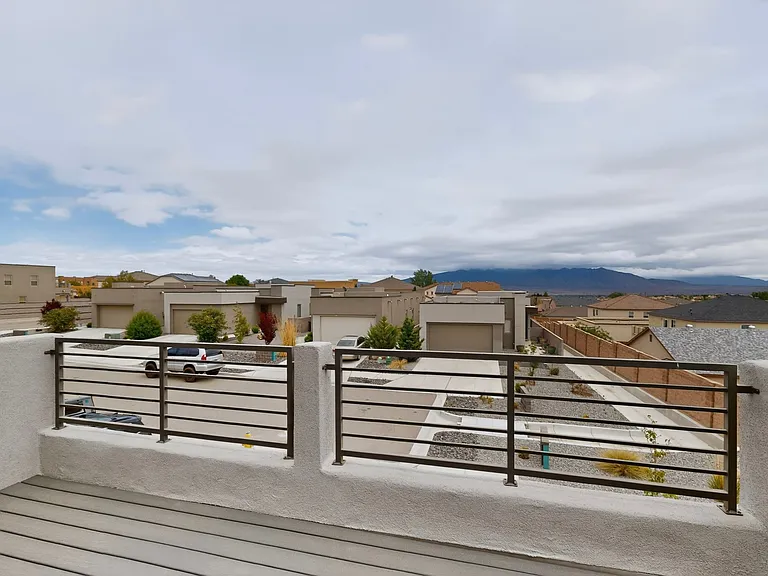 5603 Linq Ct NE — Photo 36