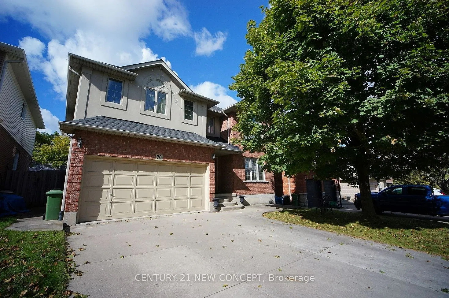 4 bed, $3,900 — Photo 1
