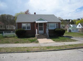 22 Emmett Ave, Derby, CT 06418