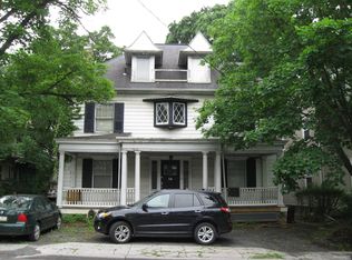 16 E Walnut St, Lebanon, PA 17042