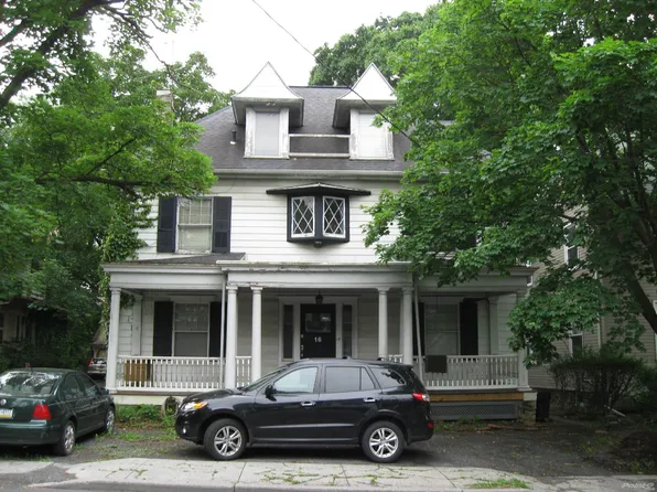 16 E Walnut St, Lebanon, PA 17042