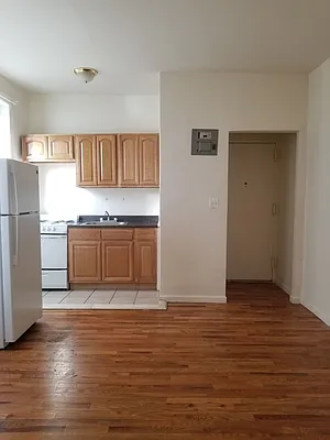 Rented by BRICK & GALO REALTY CORP | media 57