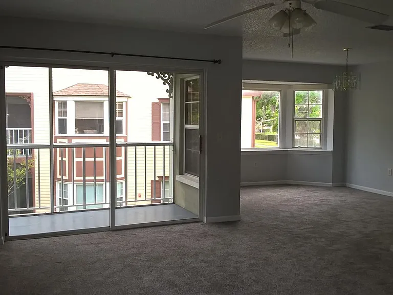 270 Promenade Dr #201 — Photo 16