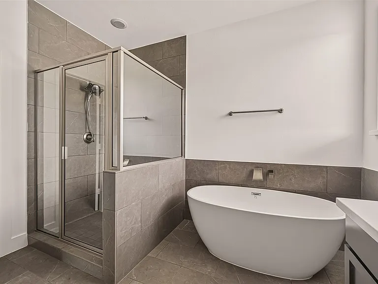 8821 Hollister Pine Ct — Photo 38