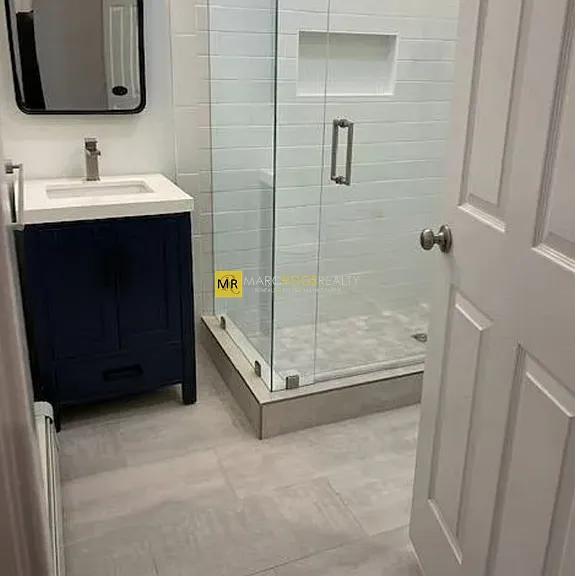 499 Beacon St #2 — Photo 6