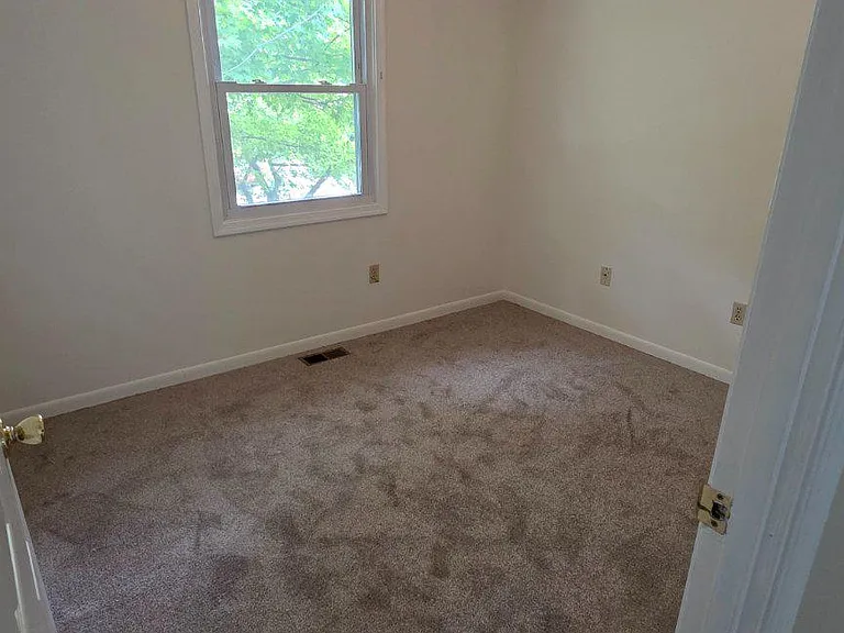 508 W Benforest Dr — Photo 15