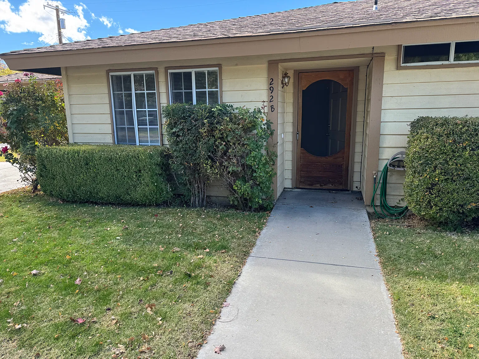 2 bed, 1100 sqft, $2,400 — Photo 1