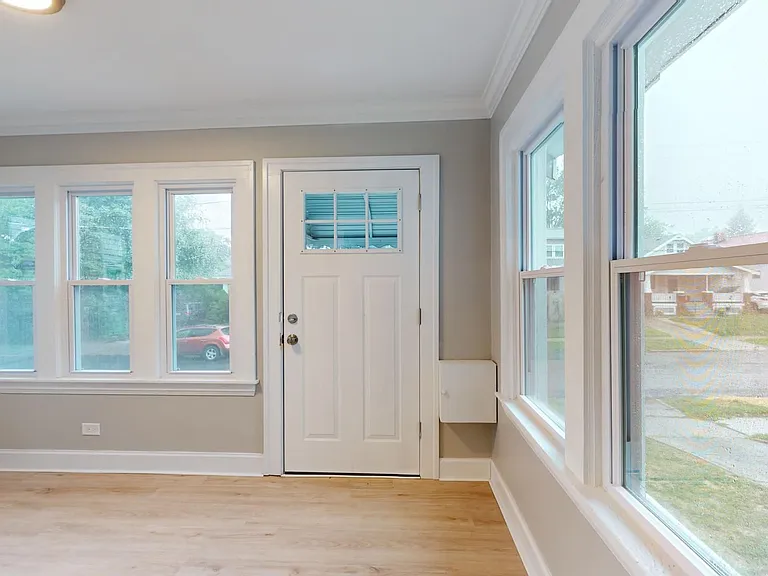 10620 Linnet Ave — Photo 14