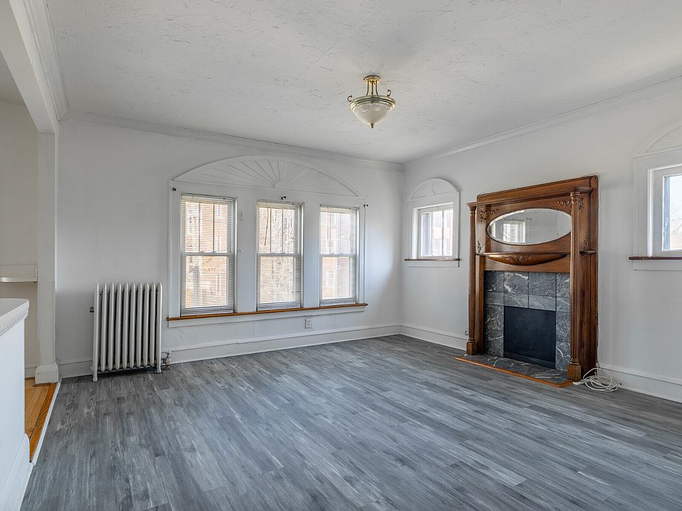 2nd image of 2546 Kenilworth Rd Unit 31