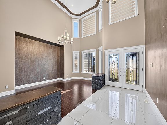 4th image of 7103 168th Ave NW