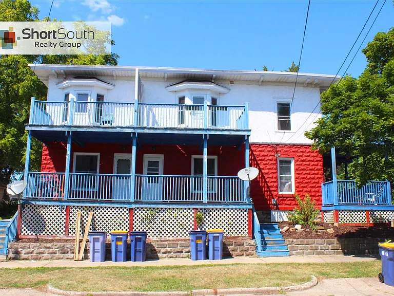 21 Fairbanks St NE — Photo 9