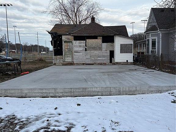 3rd image of 3010 S 19th St