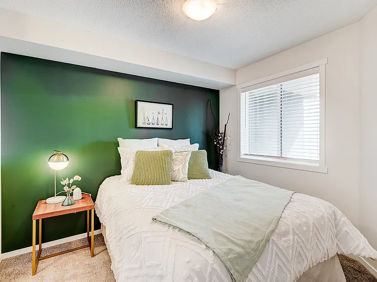905 Evanston Dr NW — Photo 54
