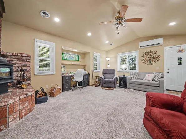 17816 N Creekside Dr, Pioneer, CA 95666