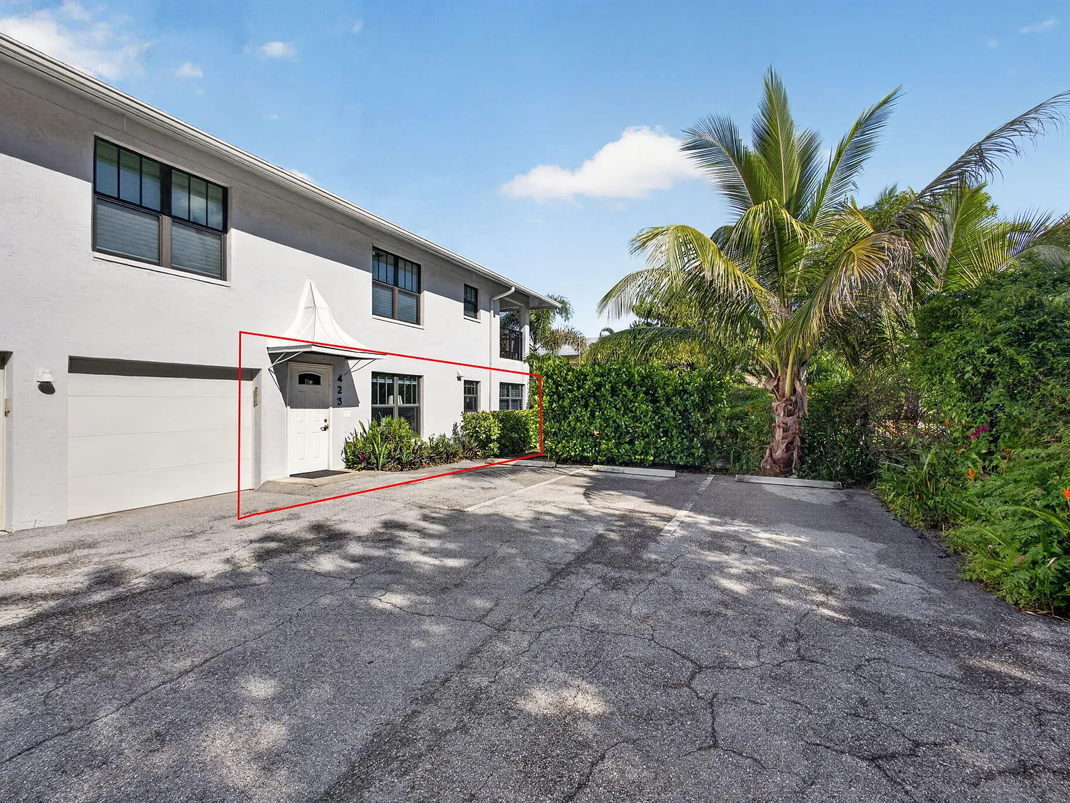 49th Street 3plex — Photo 1