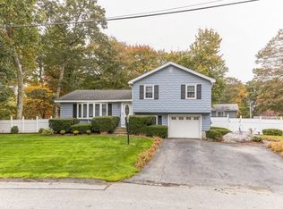31 Savoy St, Billerica, MA 01821