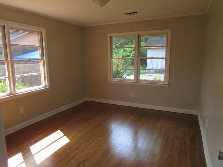 613 S Lafayette Dr — Photo 7