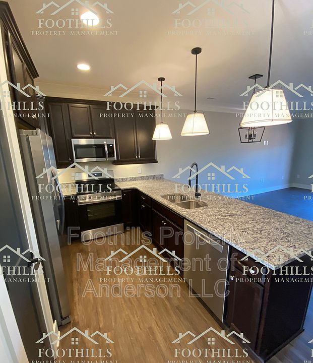 192 Mill St Pelzer SC Zillow