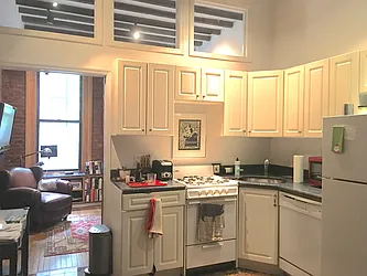 Rented by Adir Realty