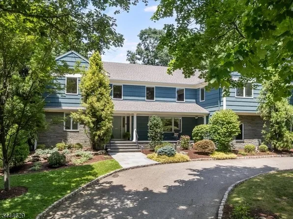 223 Old Chester Rd, Essex Fells Twp., NJ 07021