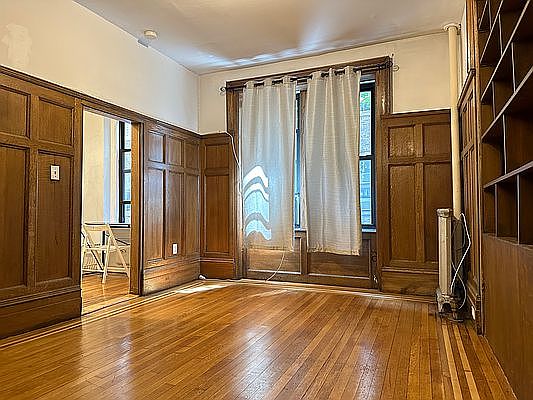 1st image of 414 W 121st St APT 6