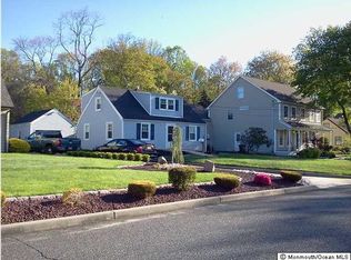 317 Florence Rd, Middletown, NJ 07748