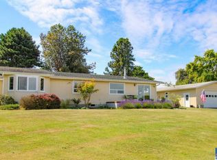 310 E Anderson Rd, Sequim, WA 98382