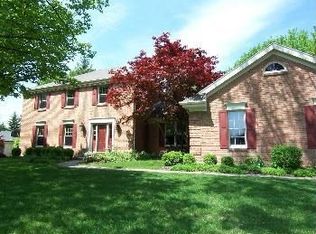 1225 Hidden Oaks Dr, Dayton, OH 45459