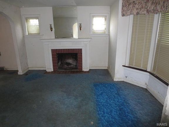 3rd image of 6918 Ira Ave