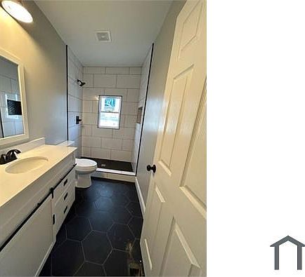 4th image of 29 Dana Ave #29