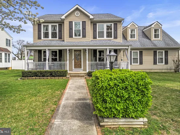 17 Lordship Ln, Dover, DE 19901