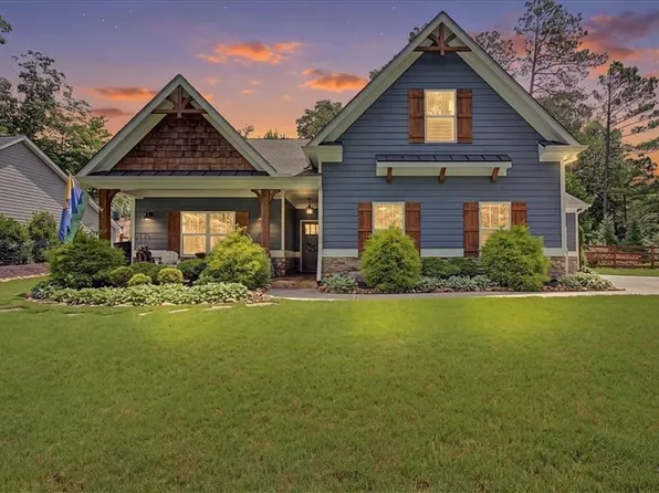 102 Bear Dr, Waleska, GA 30183