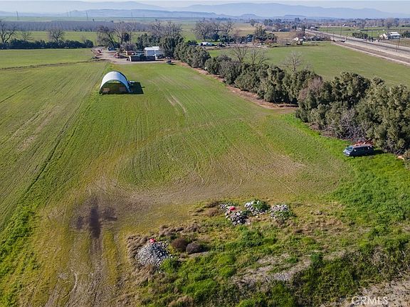 5th image of 4584 County Rd E