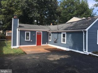 704 204th St, Pasadena, MD 21122