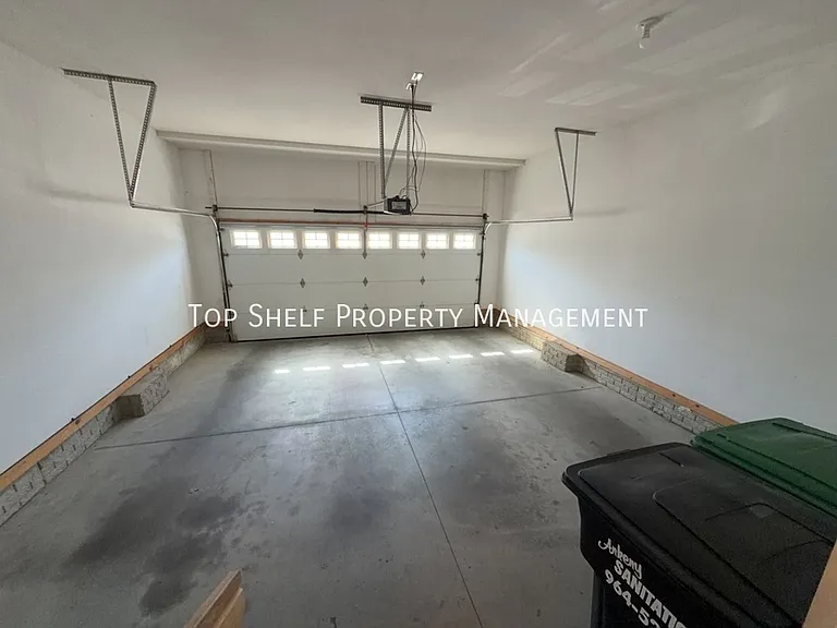 3707 NE Marissa Ln — Photo 14