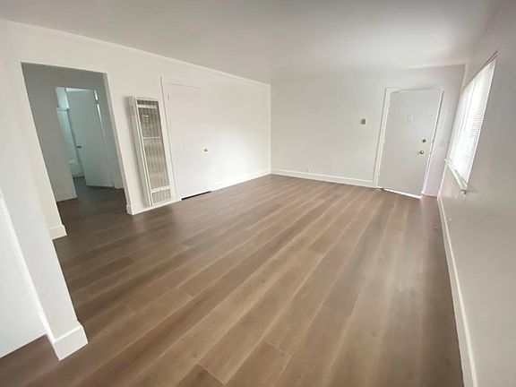 5th image of 1742 Kentfield Ave APT 4