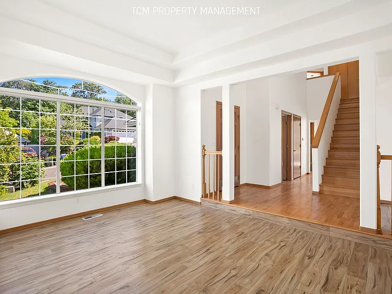 10103 SE 225th Pl — Photo 4