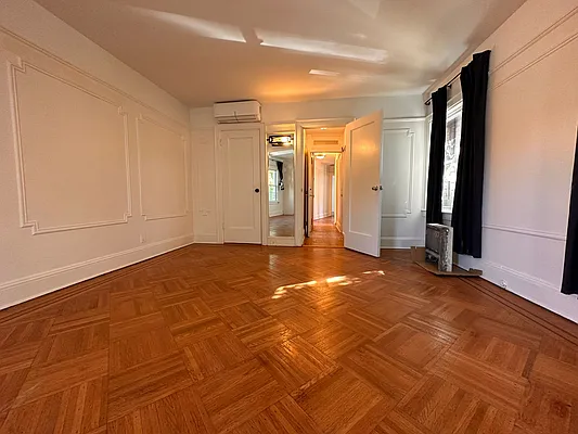 Rented by Brooklyn Consulate LLC | media 15