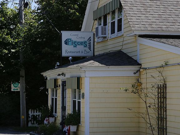 2nd image of 2653 Main St