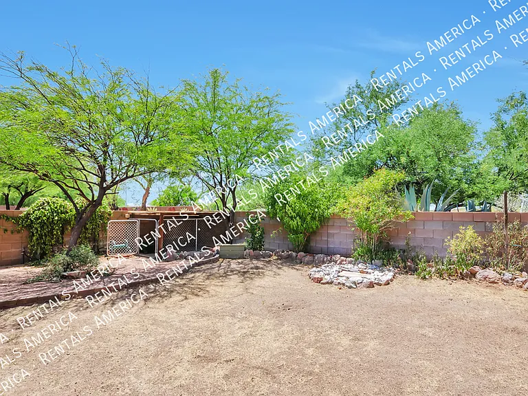 7620 S Trumpet Vine Ave — Photo 21