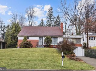 6725 Glenkirk Rd, Baltimore, MD 21239