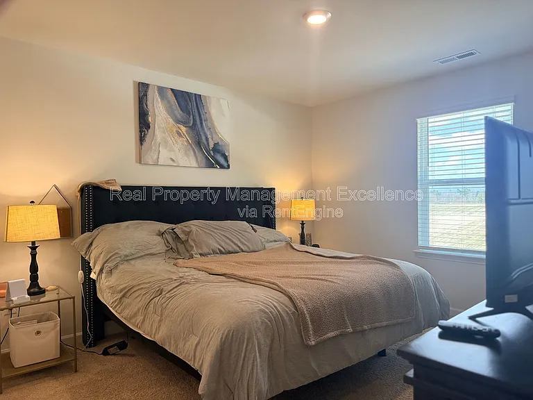 58 Sweet Meadow Rd — Photo 15
