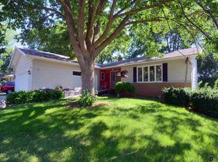 925 Inwood Way, Madison, WI 53714