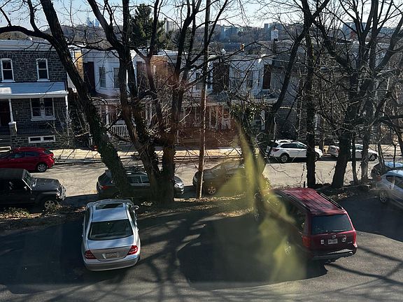 5th image of 206 Osborn St #300