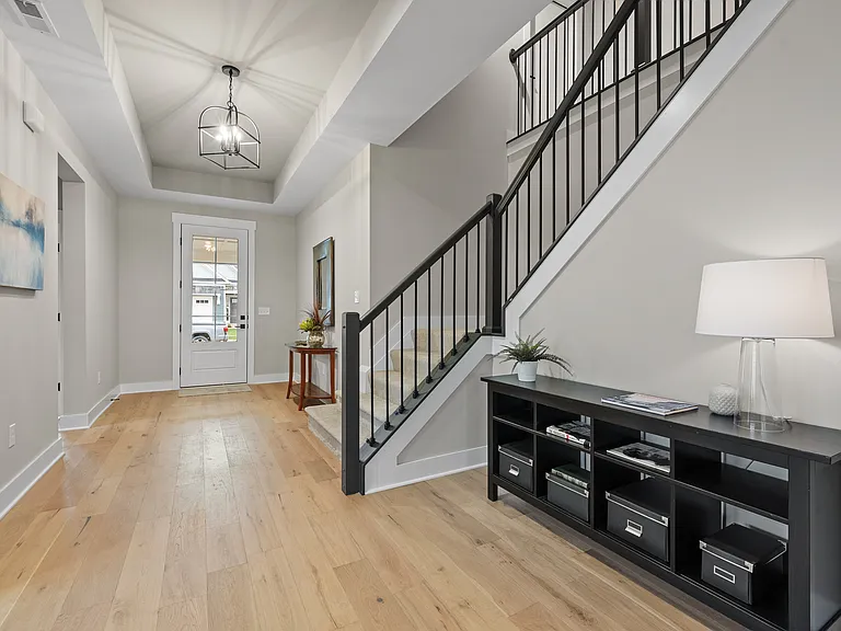 8866 Coe Dr — Photo 5