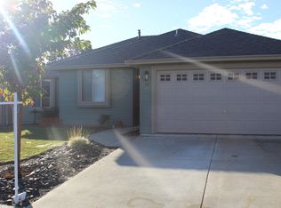 10 Shadowbrook St, Loleta, CA 95551