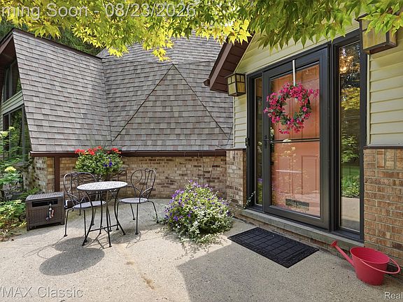 5th image of 5109 Harvey Lake Rd