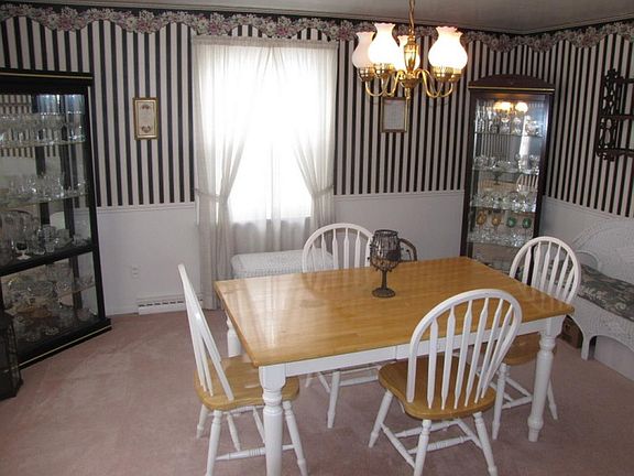 5th image of 424 Ingle Dr