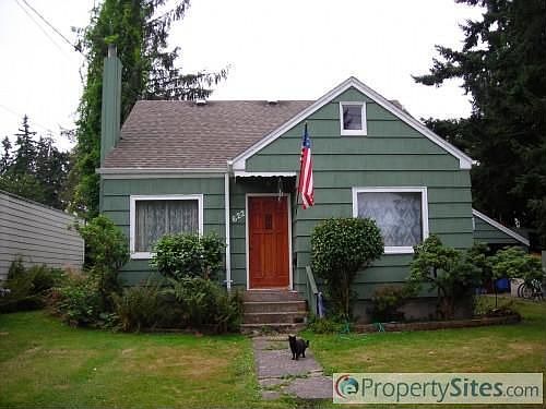 1st image of 622 E 49th St